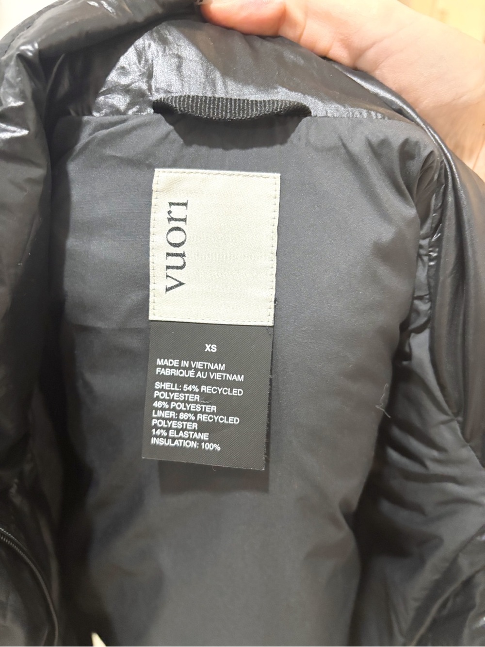 Vuori Black Puffer Vest Cropped Jacket - Women XS - Picture 6 of 6